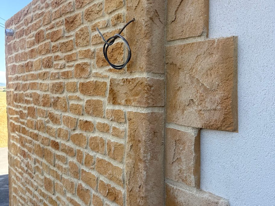 Façade Beaujolais 69